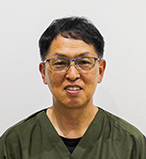 内科　西山　祐二